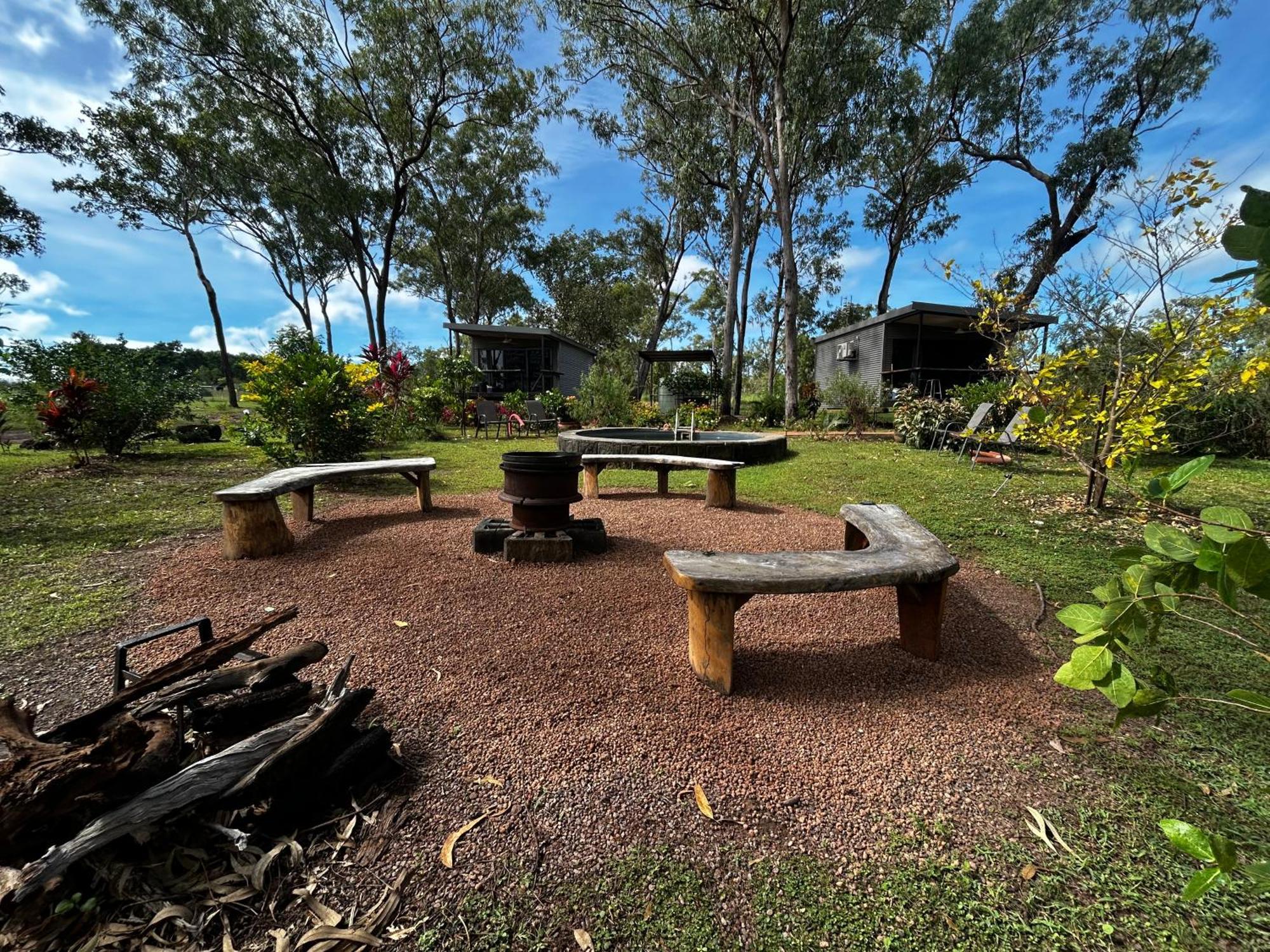 Litchfield Tropical Stay Batchelor Esterno foto